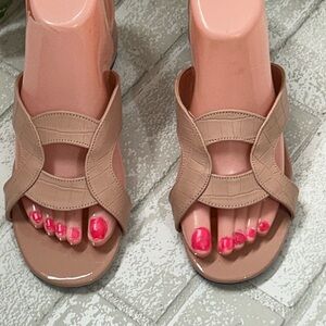 Elegant Tan Women's Sandals